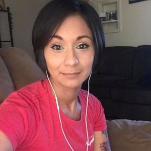 Meet your Posher, Angela